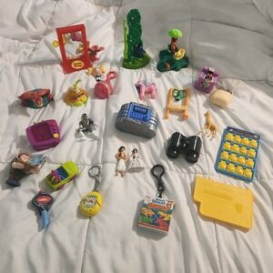 Huge 25pc Vintage McDonalds, Subway, Arbys, Wendy's Kids Meal Toys. 1990s 2000s
